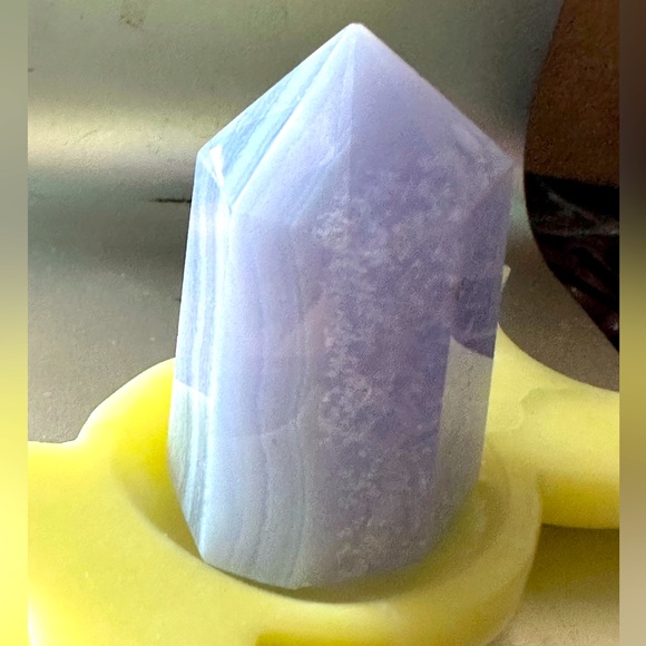 Blue Lace Agate Crystal Tower - Picture 4 of 5